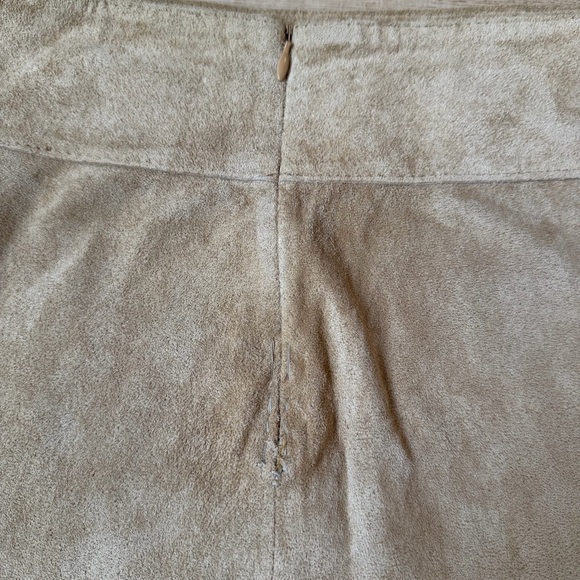 Arden B Tan Mini Skirt with Floral Cutouts - Picture 3 of 5